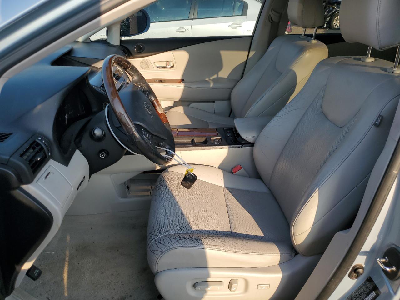 2T2ZK1BA8BC060741 2011 Lexus Rx 350