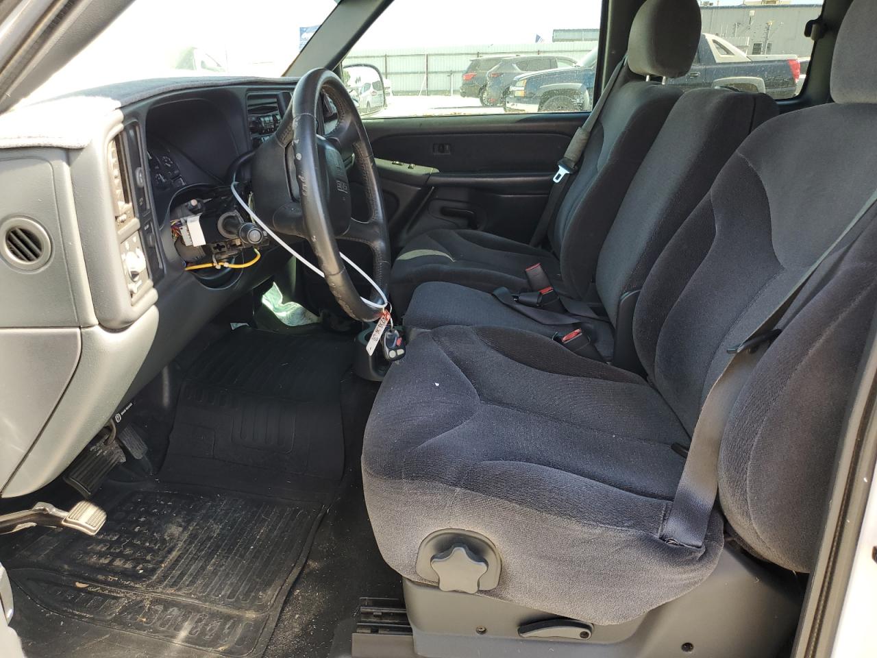 2GTEC19V021262240 2002 GMC New Sierra C1500