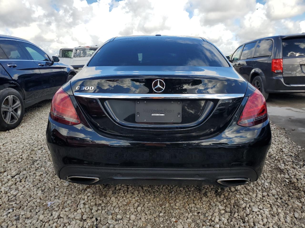 55SWF8DB7KU303184 2019 Mercedes-Benz C 300