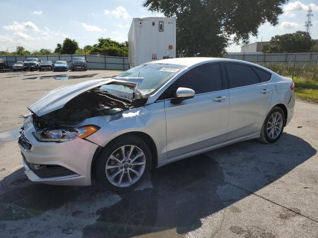 VIN 3FA6P0H70HR254929 2017 Ford Fusion, SE no.1