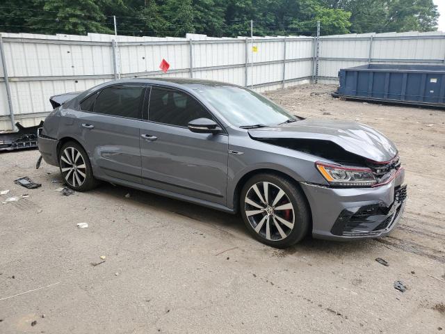2018 VOLKSWAGEN PASSAT GT 1VWJM7A3XJC033093