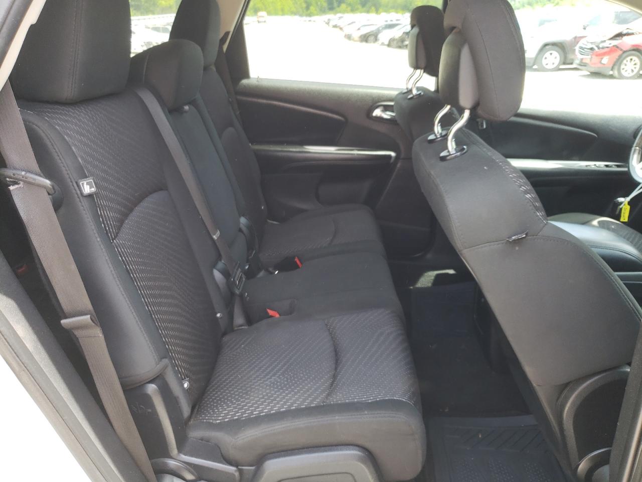 3C4PDDBGXCT143274 2012 Dodge Journey Sxt