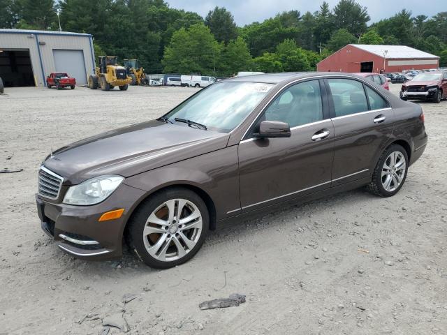 VIN WDDGF8AB6DR266710 2013 Mercedes-Benz C-Class, 3... no.1