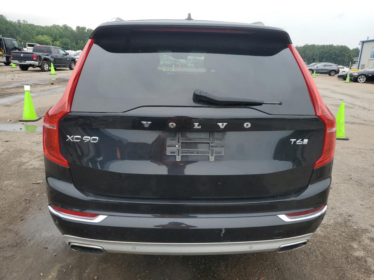 YV4A22PL0H1152860 2017 Volvo Xc90 T6