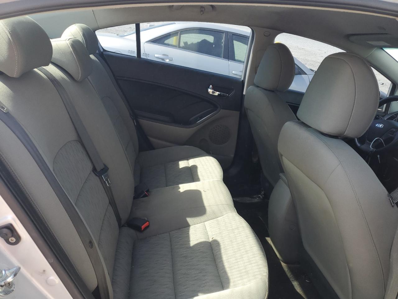 KNAFK4A65F5427729 2015 Kia Forte Lx