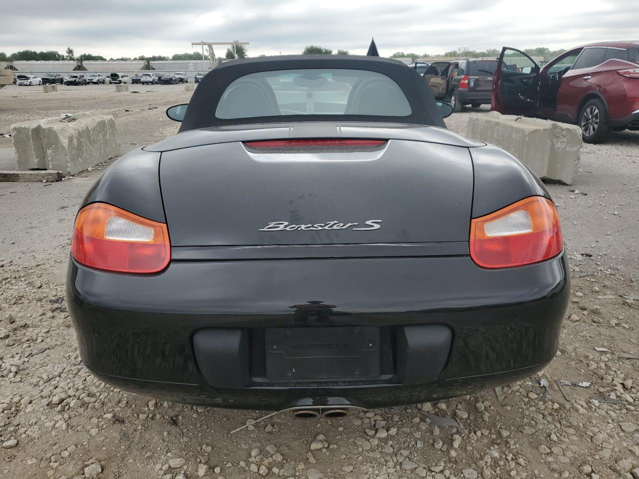 WP0CB298X2U661655 2002 Porsche Boxster S