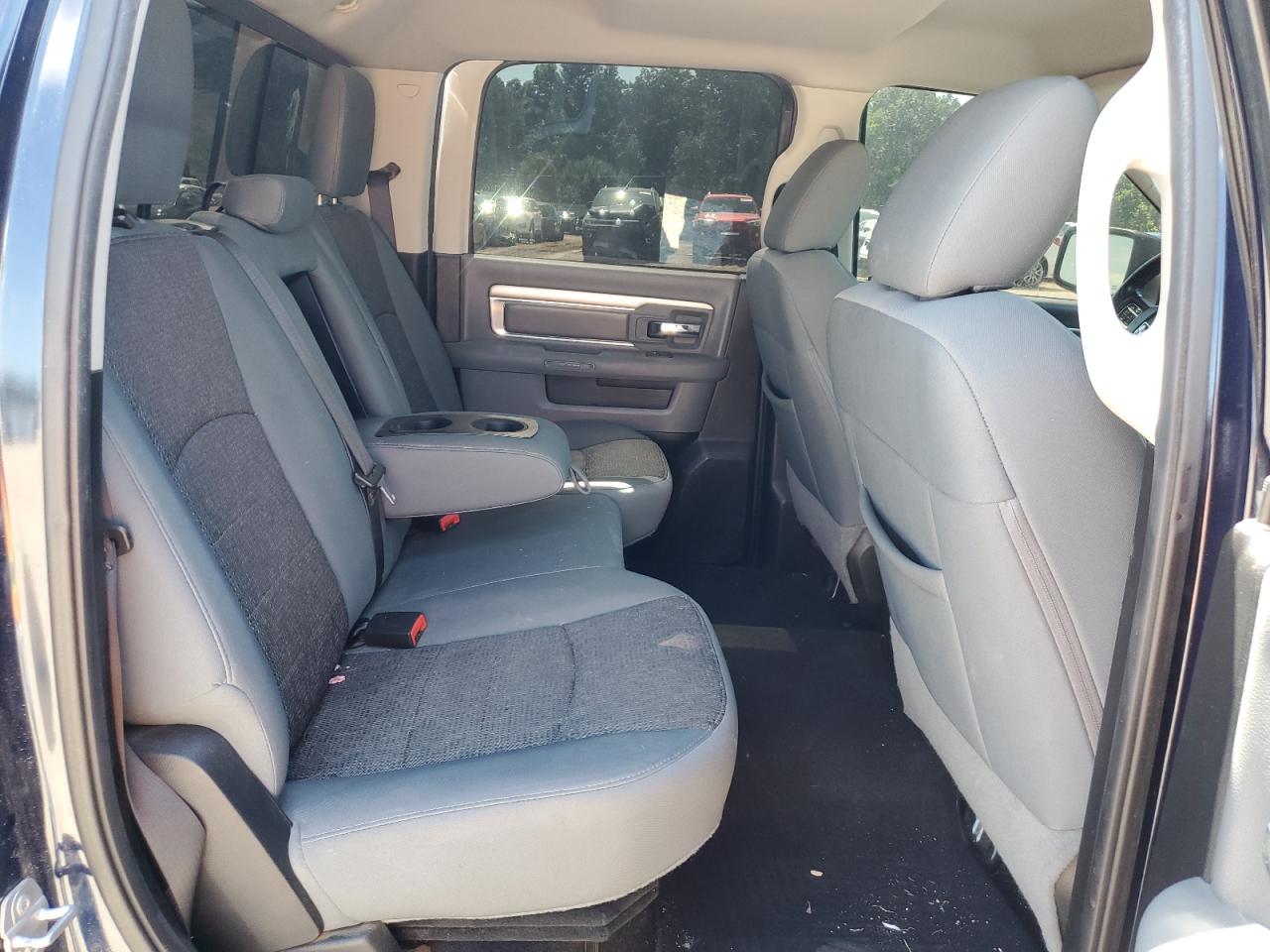 1C6RR6LT7FS621620 2015 Ram 1500 Slt