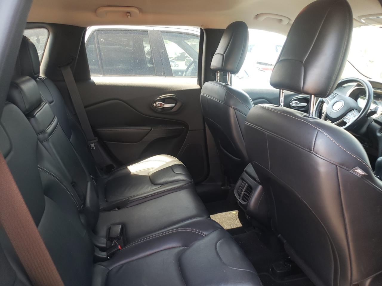 1C4PJMDB6GW328240 2016 Jeep Cherokee Limited