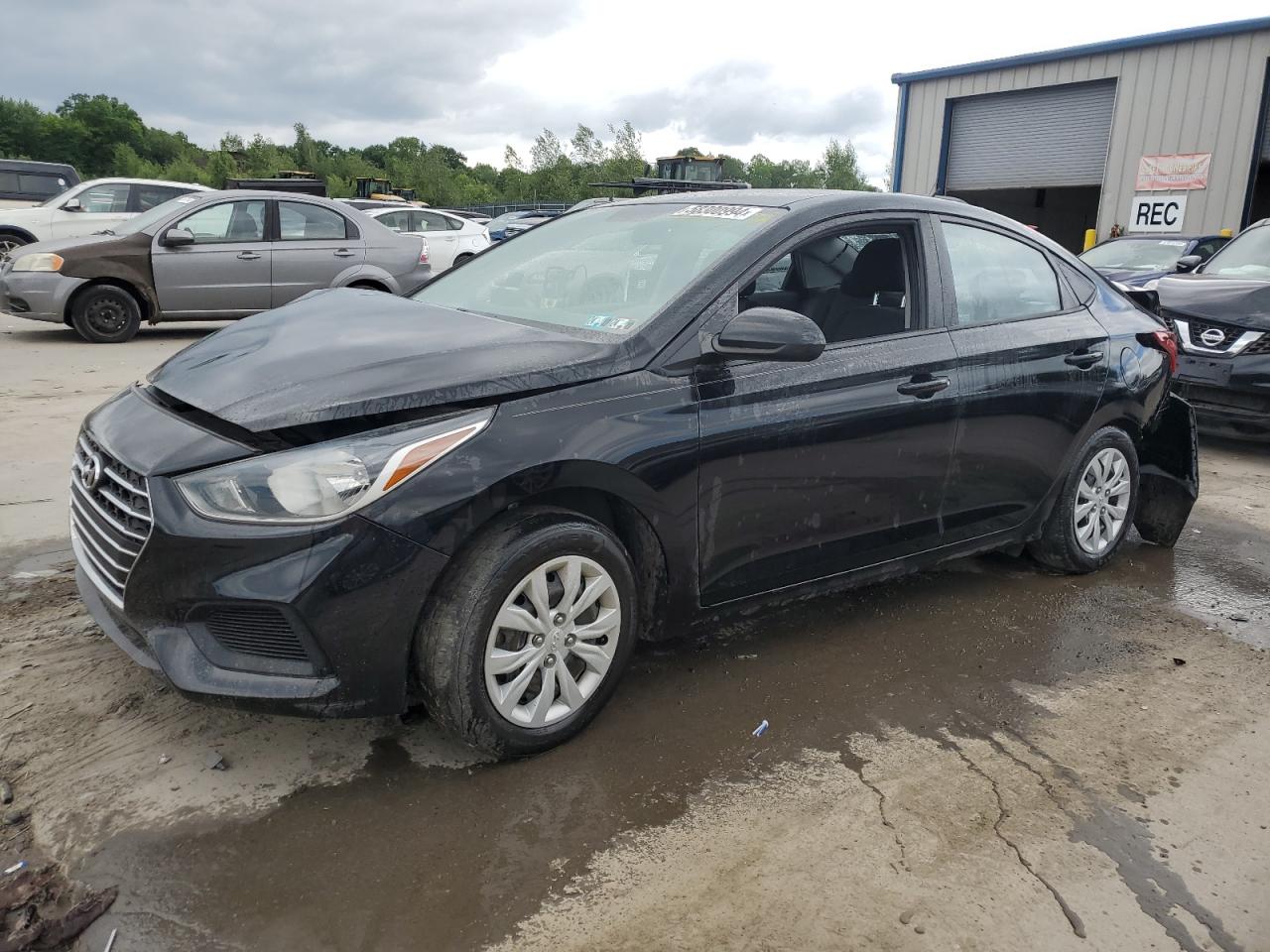 2019 Hyundai Accent Se vin: 3KPC24A32KE057561