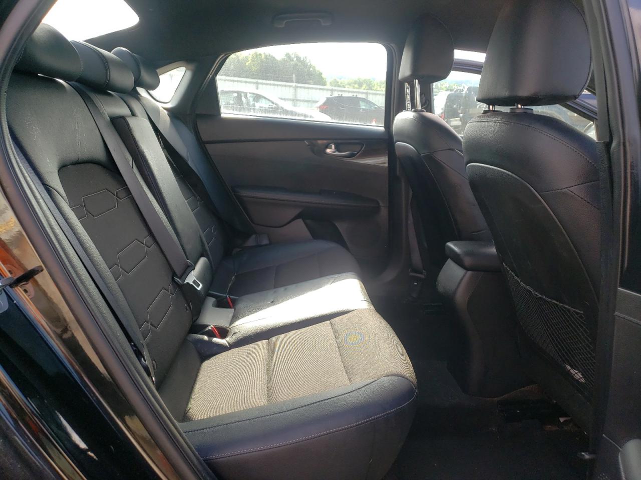 3KPF34AD8ME286316 2021 Kia Forte Gt Line