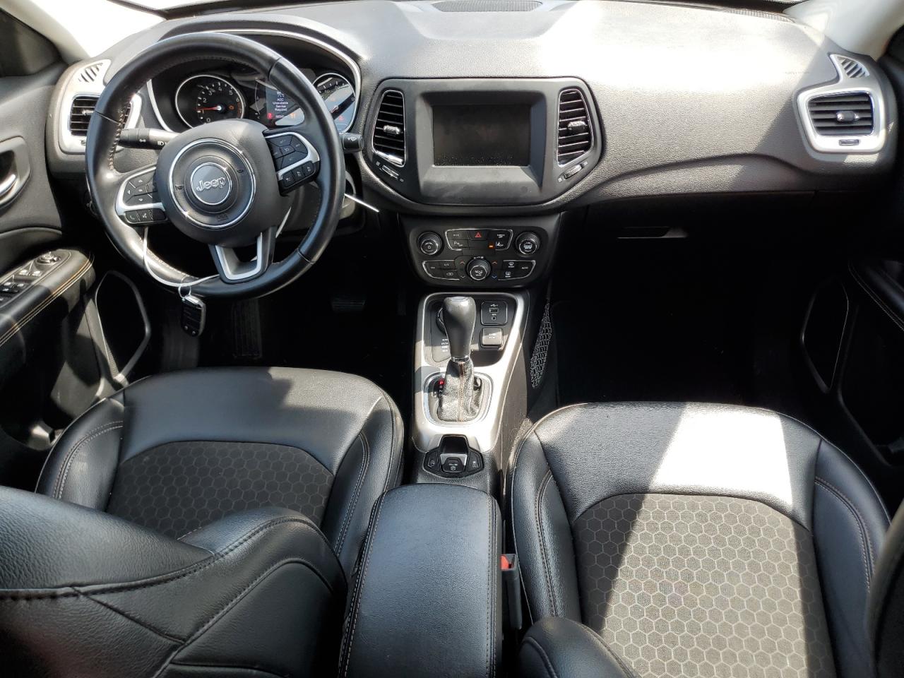 3C4NJDBB8LT192591 2020 Jeep Compass Latitude