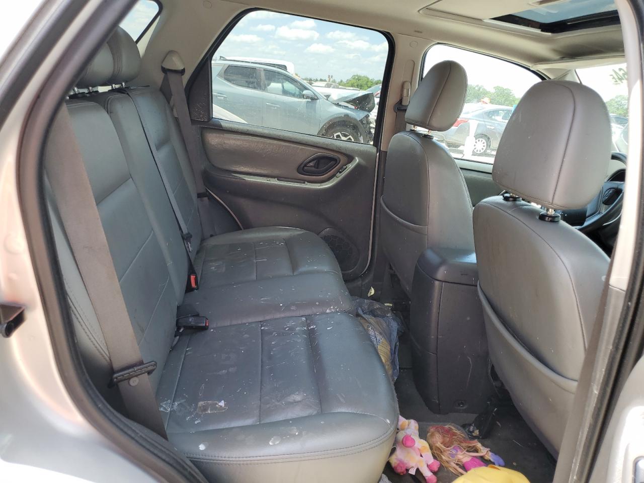 1FMCU03165KD87764 2005 Ford Escape Xlt