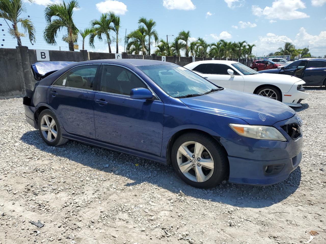 4T1BF3EK8BU767301 2011 Toyota Camry Base