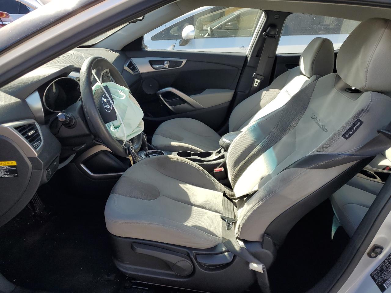 KMHTC6AD1CU042629 2012 Hyundai Veloster