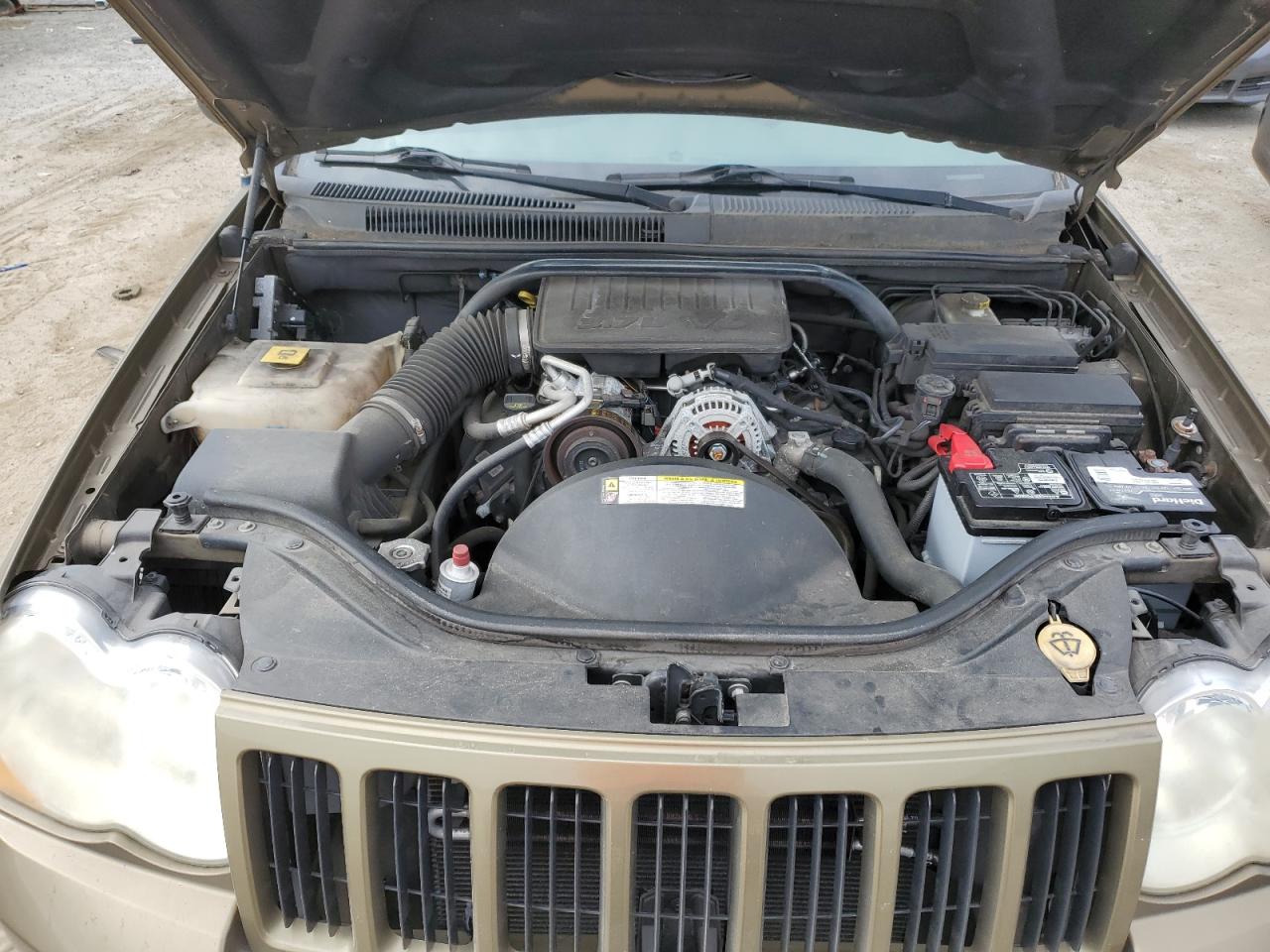 1J8GS48K88C242334 2008 Jeep Grand Cherokee Laredo