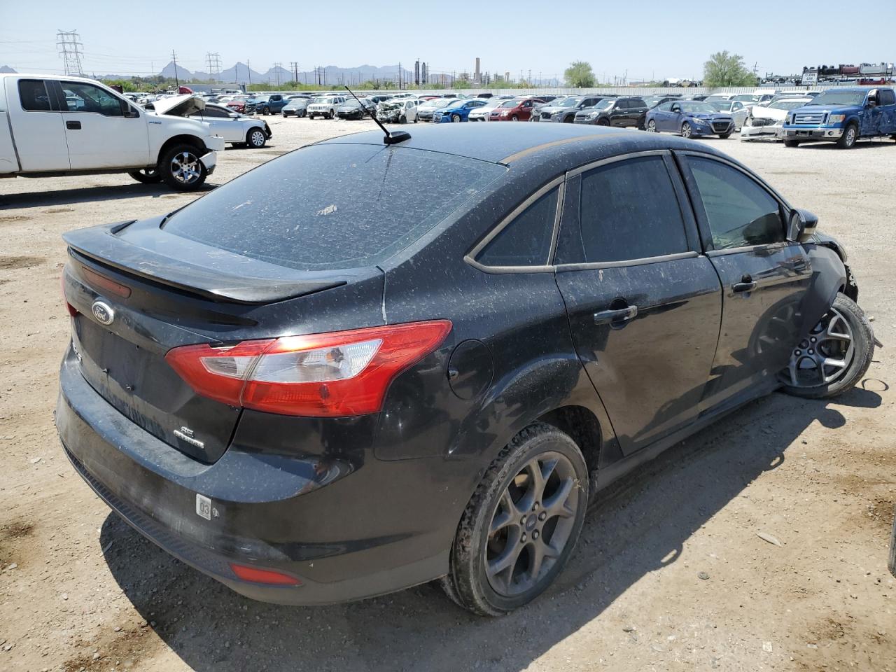 2013 Ford Focus Se vin: 1FADP3F22DL214053