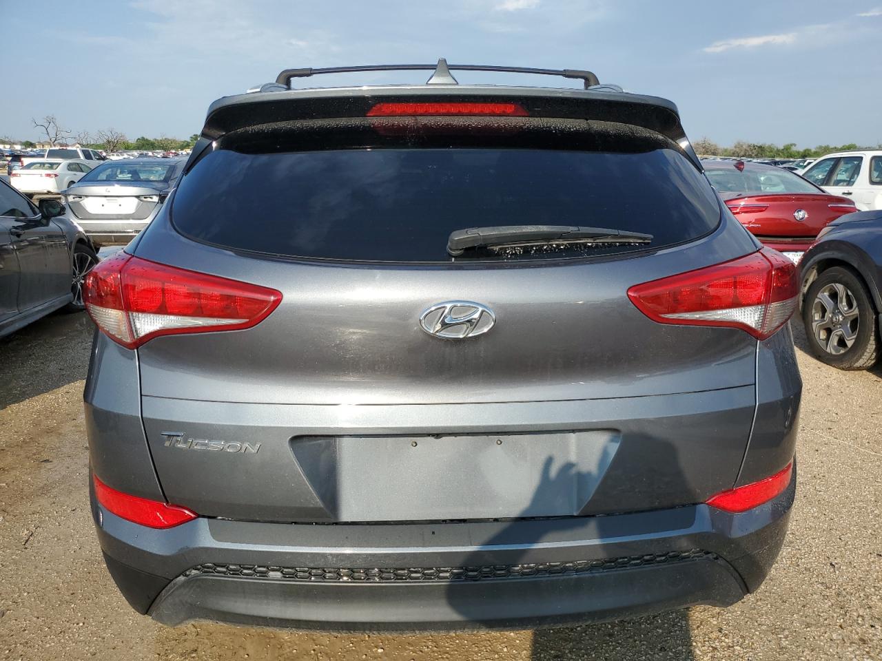 KM8J33A44HU533970 2017 Hyundai Tucson Limited