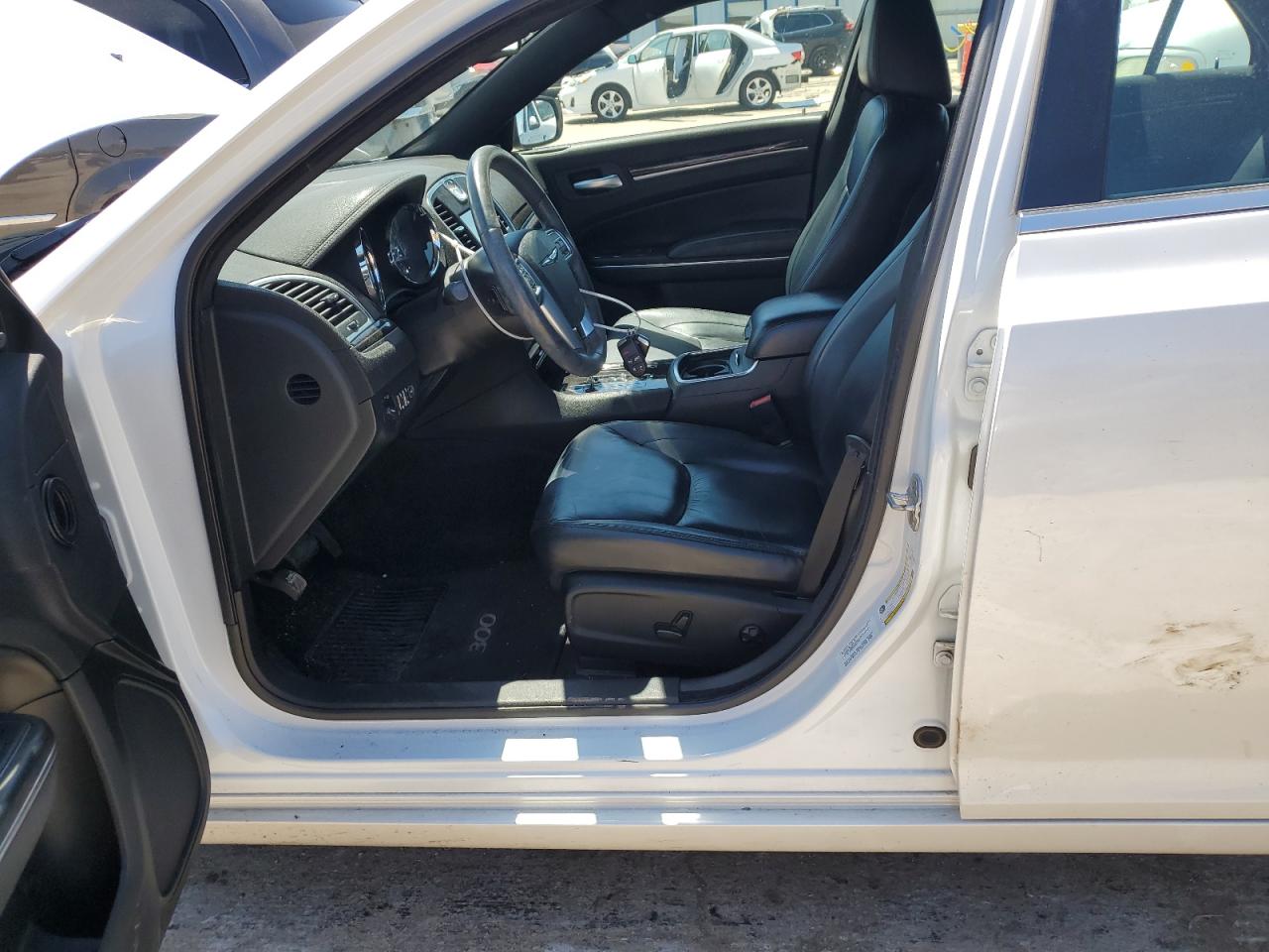 2C3CA5CG9BH528591 2011 Chrysler 300 Limited