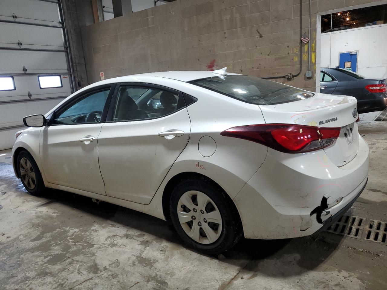 5NPDH4AE7GH693853 2016 Hyundai Elantra Se