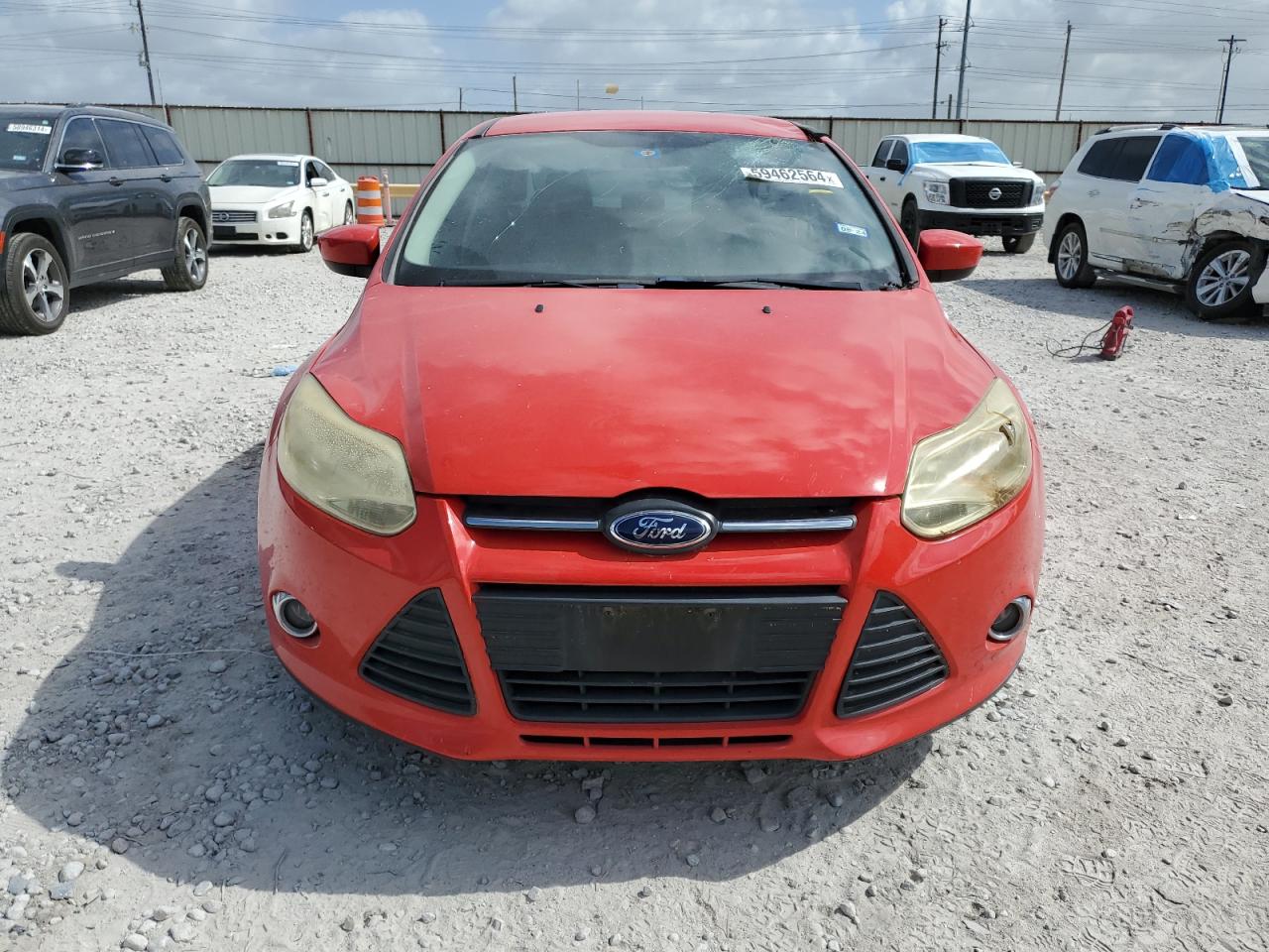 1FAHP3F2XCL457397 2012 Ford Focus Se