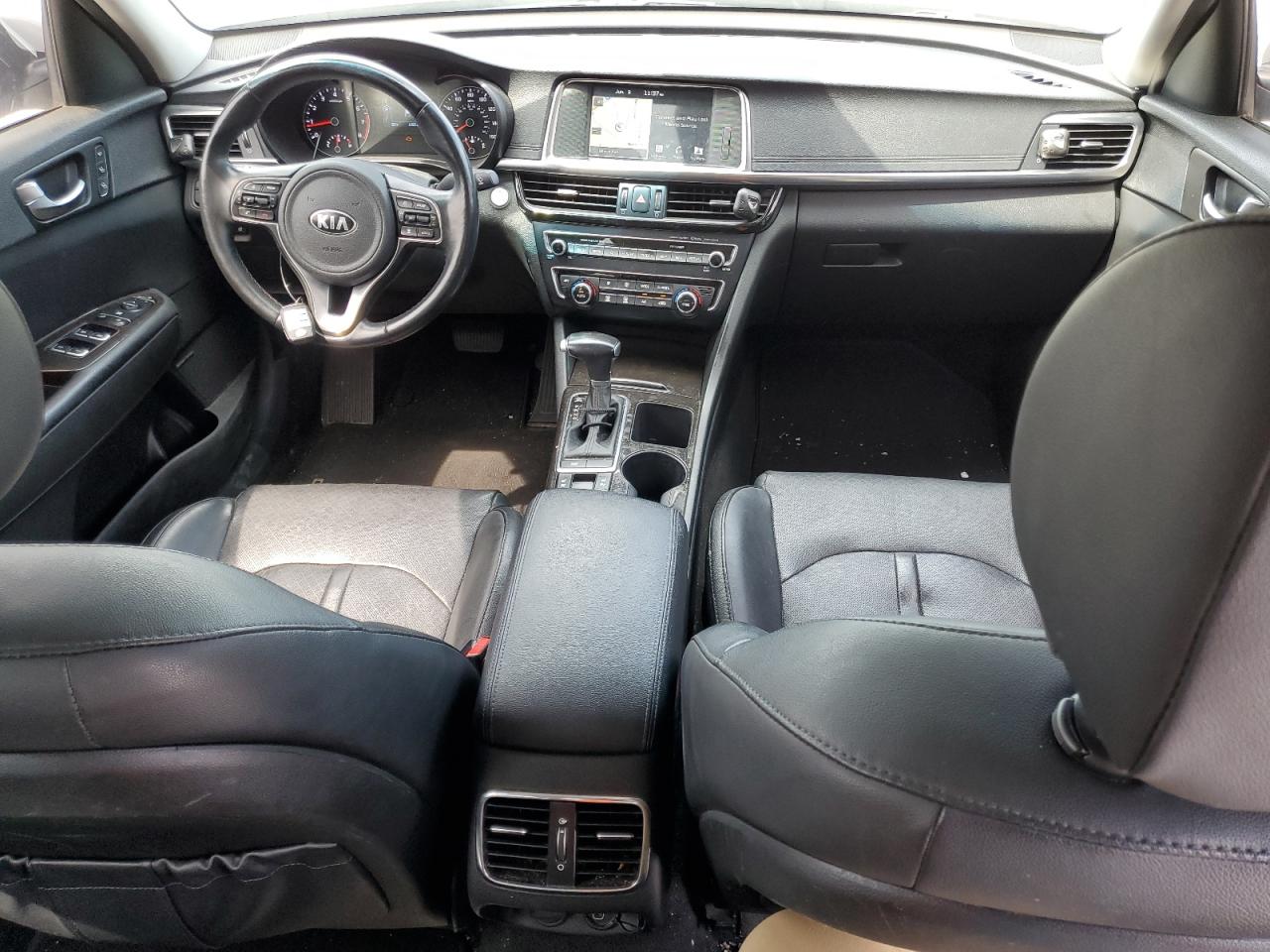 5XXGU4L30JG231447 2018 Kia Optima Ex