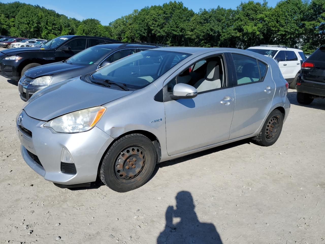 2012 Toyota Prius C vin: JTDKDTB35C1027523