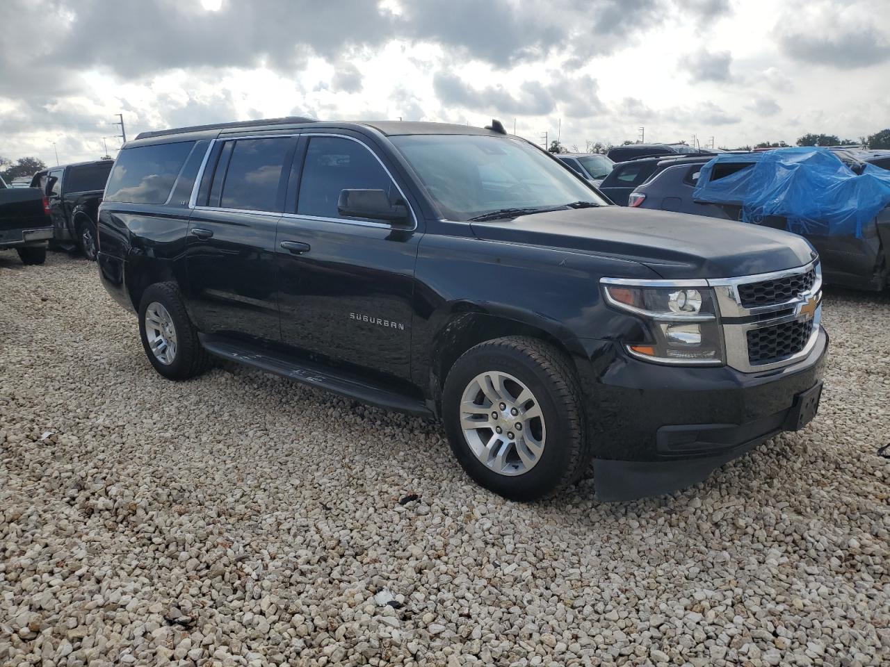 2016 Chevrolet Suburban C1500 Lt vin: 1GNSCHKC1GR141789