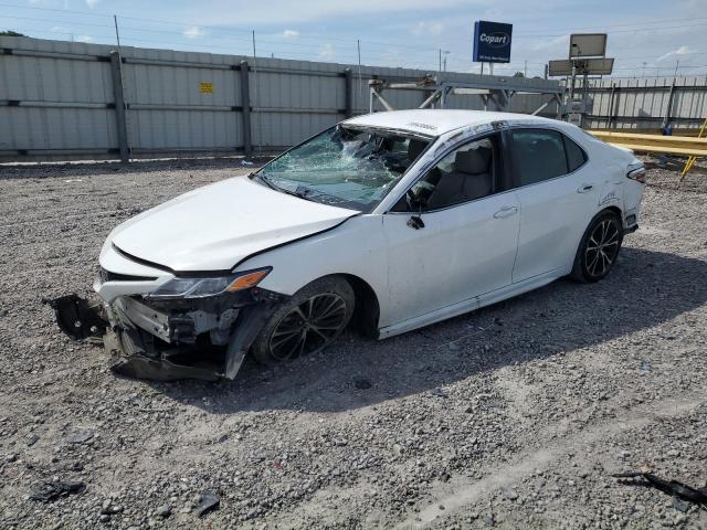 VIN 4T1B11HK7JU663251 2018 Toyota Camry, L no.1