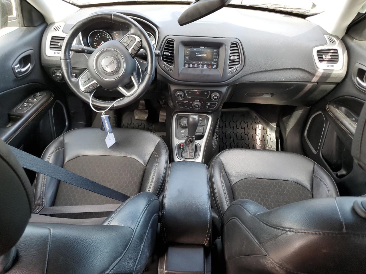 3C4NJDBB4MT557527 2021 Jeep Compass Latitude