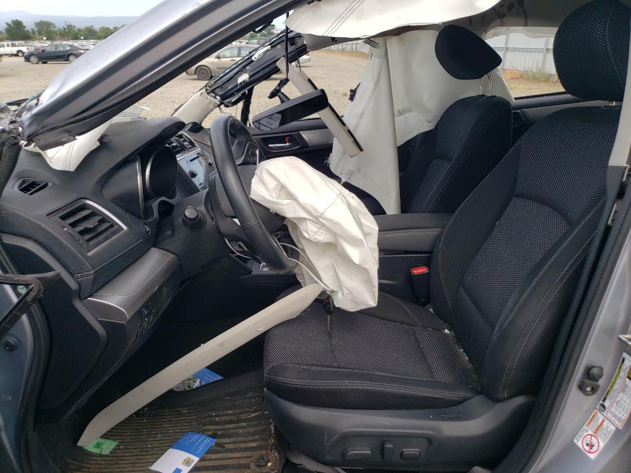 4S4BSAFC9K3288270 2019 Subaru Outback 2.5I Premium