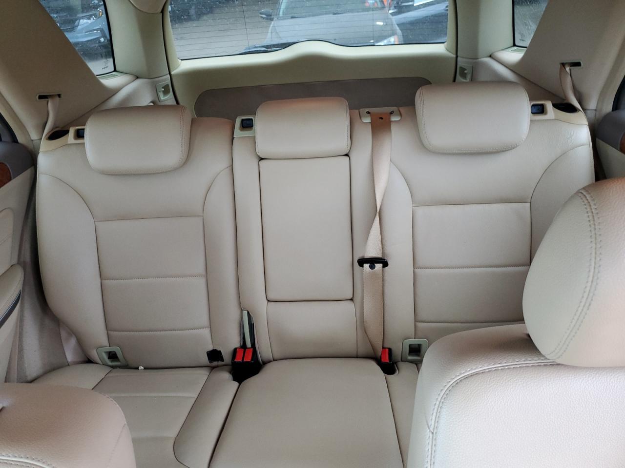 4JGBB86E89A524956 2009 Mercedes-Benz Ml 350