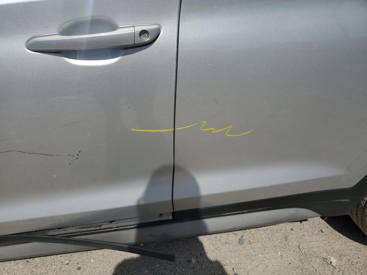 KM8J33A49JU748055 2018 Hyundai Tucson Sel