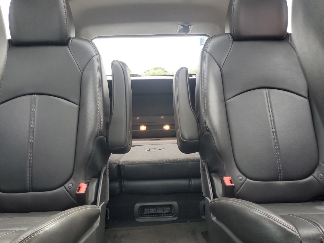 1GKKVSKD3HJ109505 2017 GMC Acadia Limited Slt-2