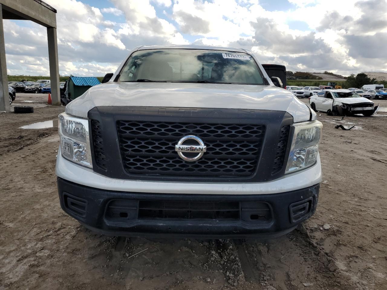 2017 Nissan Titan S vin: 1N6AA1EKXHN527167