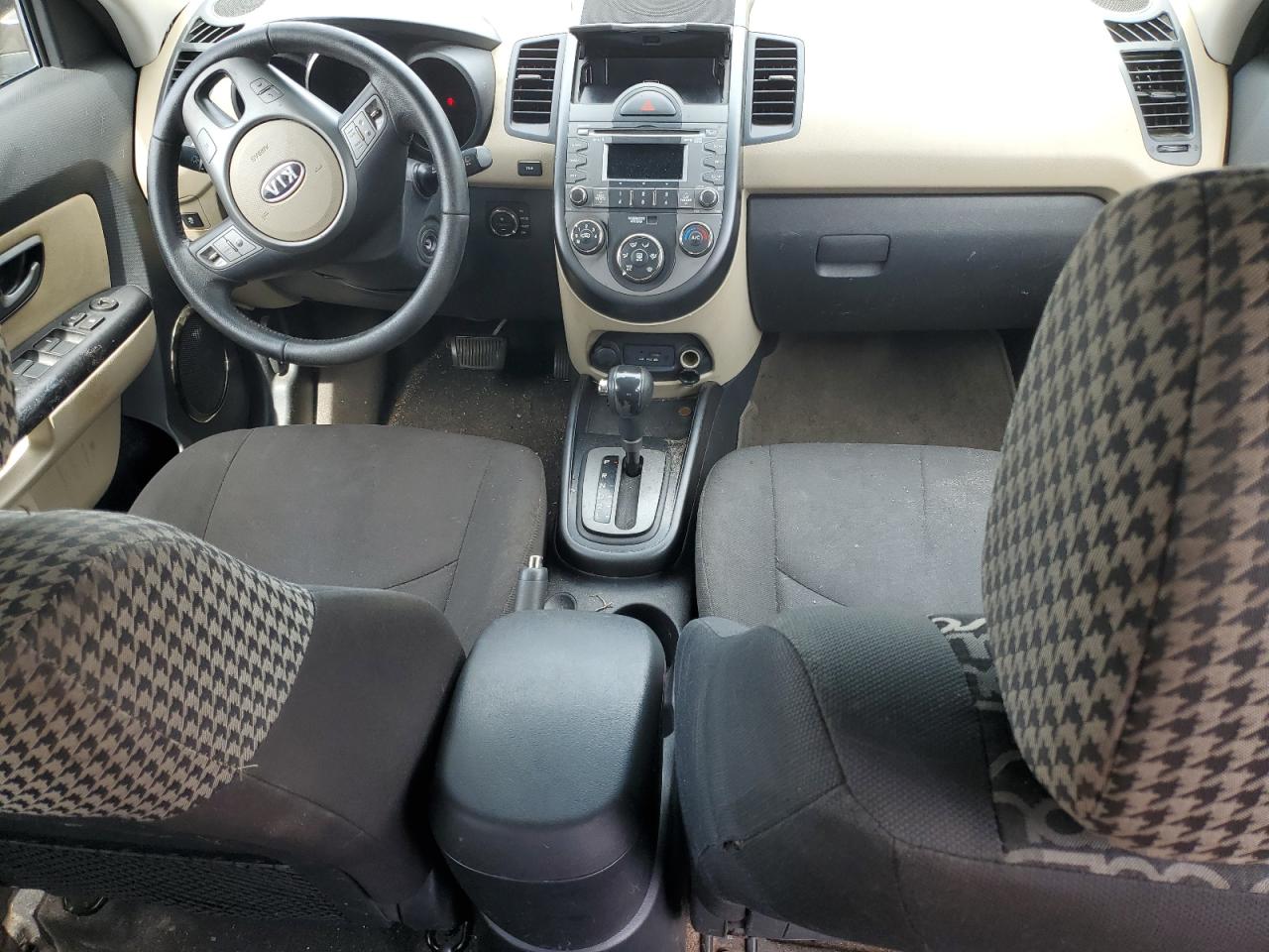 KNDJT2A2XA7194360 2010 Kia Soul +