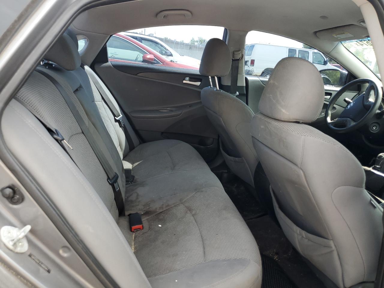 2014 Hyundai Sonata Gls vin: 5NPEB4AC2EH890947