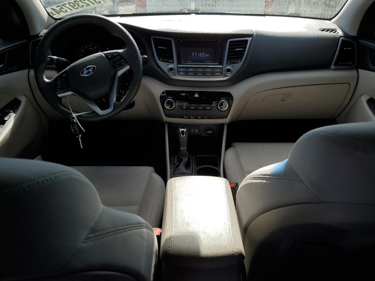 KM8J33A4XHU493460 2017 Hyundai Tucson Limited