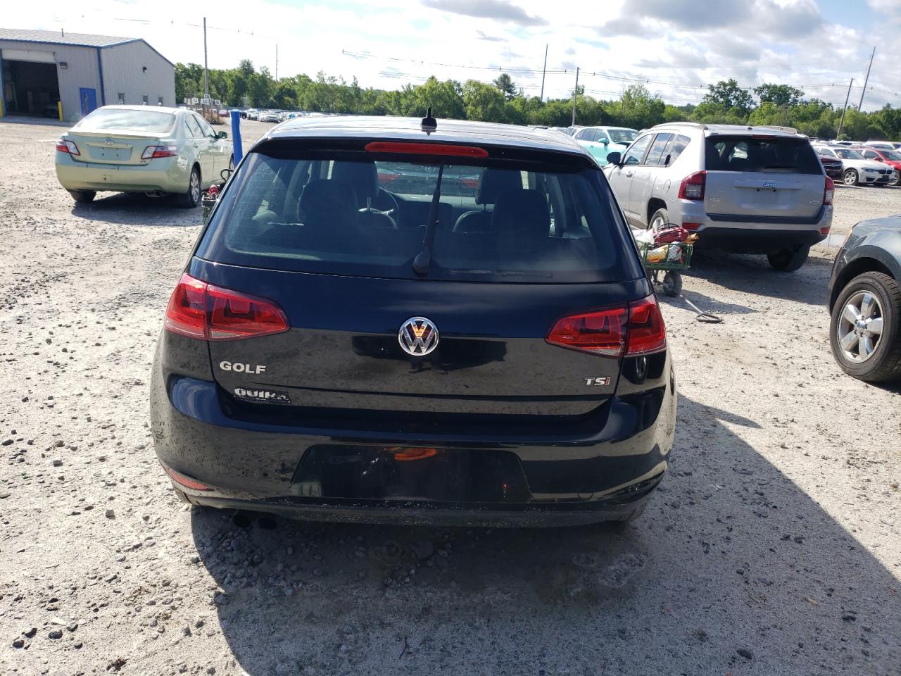 2015 Volkswagen Golf vin: 3VW217AU9FM048924