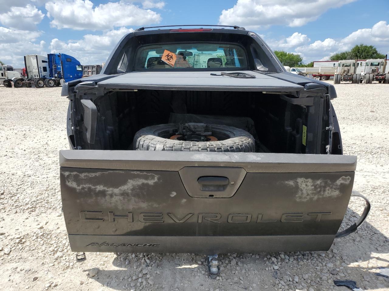 3GNEC12T84G151669 2004 Chevrolet Avalanche C1500