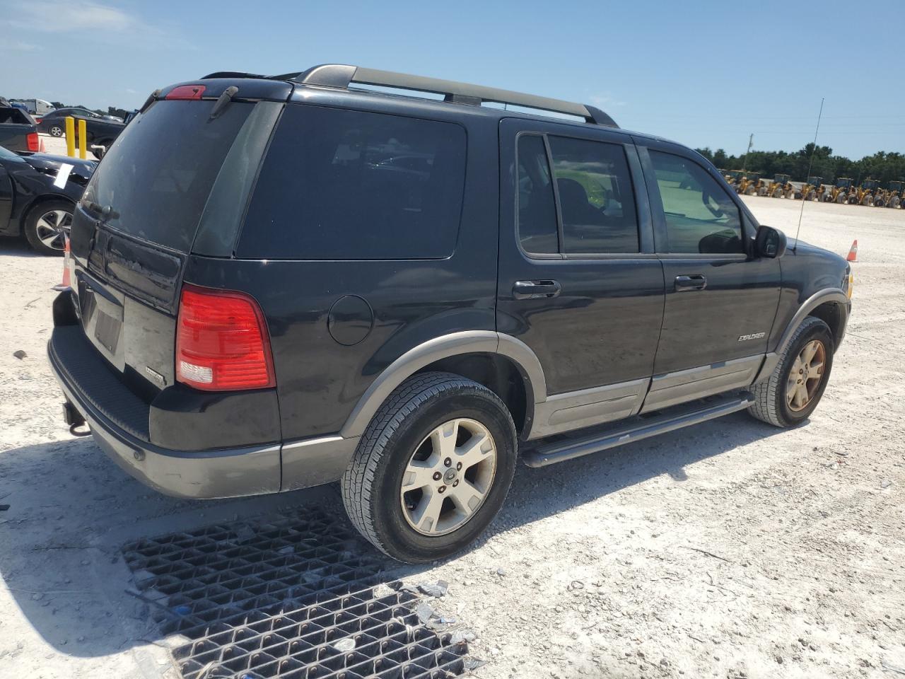 1FMZU63K45UB12615 2005 Ford Explorer Xlt