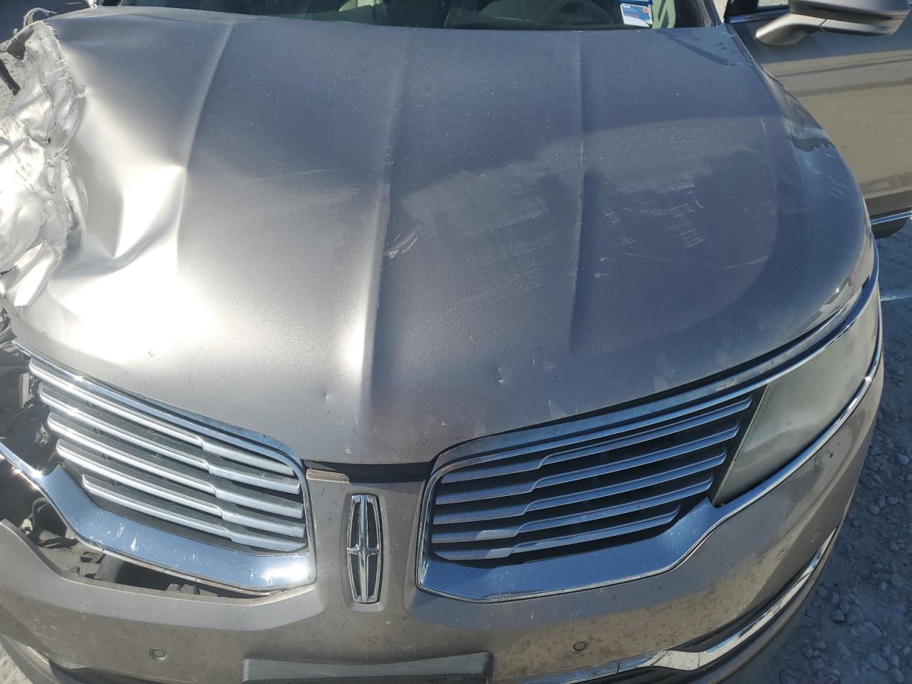 2LMPJ6LR3JBL39831 2018 Lincoln Mkx Reserve