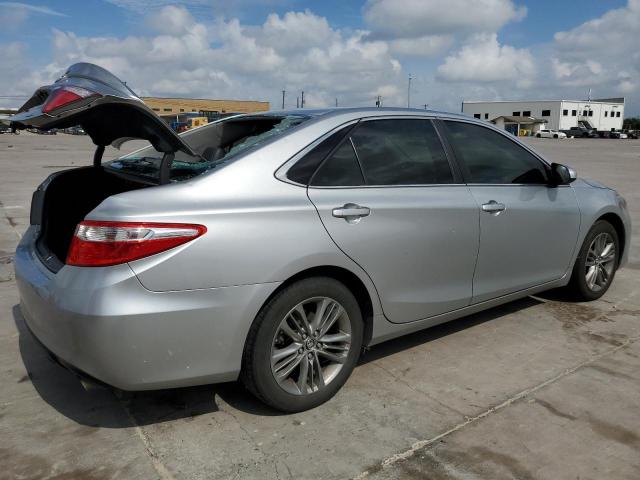 VIN 4T1BF1FKXFU986169 2015 Toyota Camry, LE no.3