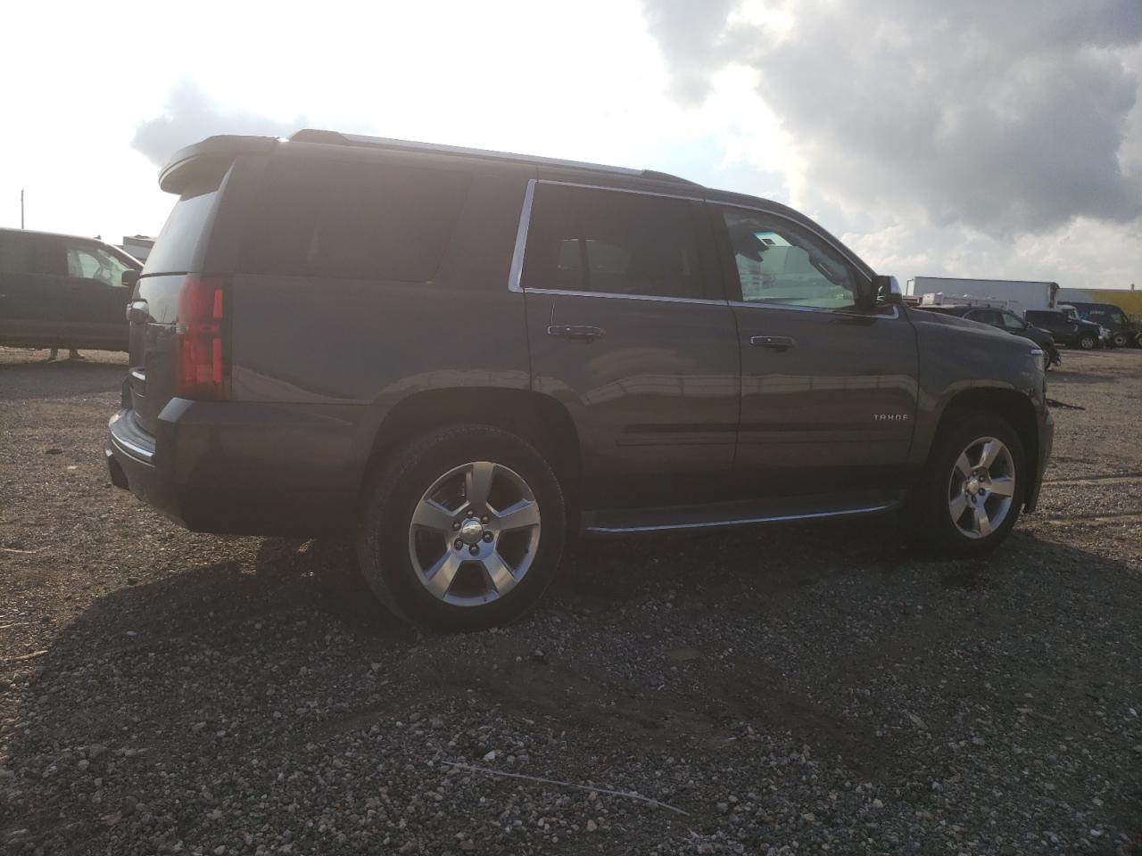 1GNSCCKC0HR212050 2017 Chevrolet Tahoe C1500 Premier