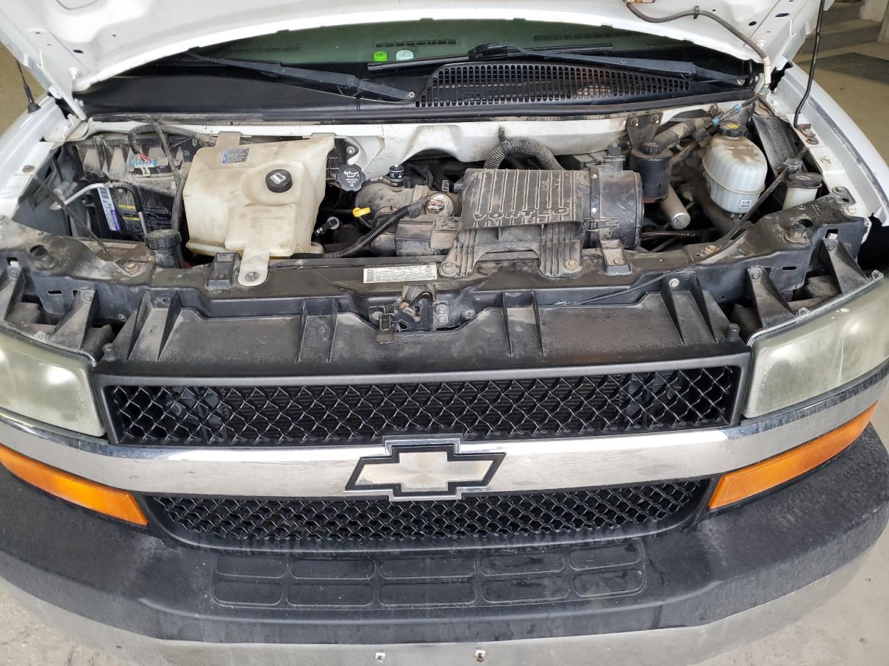 1GAHG39U641131013 2004 Chevrolet Express G3500