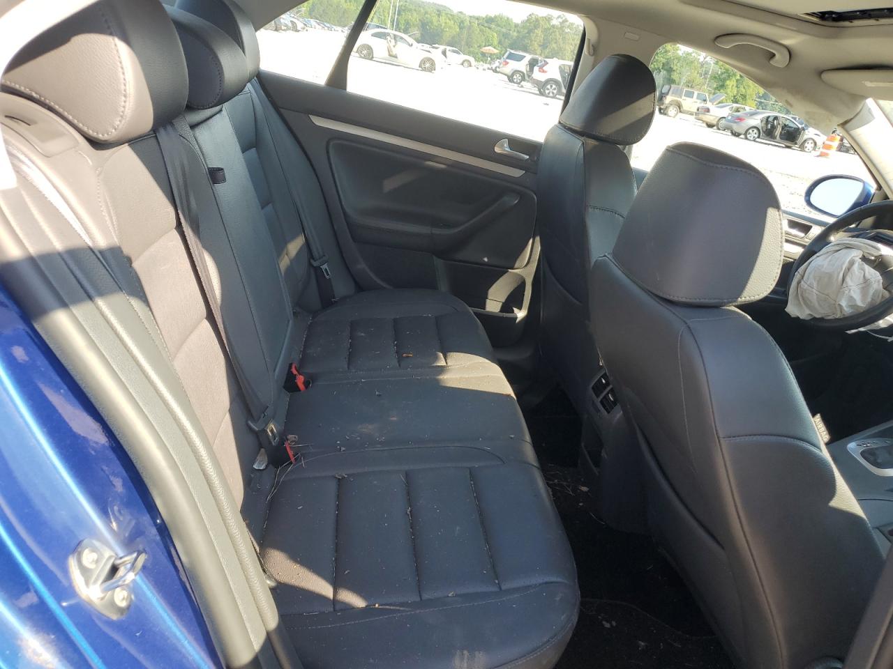 3VWRM71K28M150427 2008 Volkswagen Jetta Se