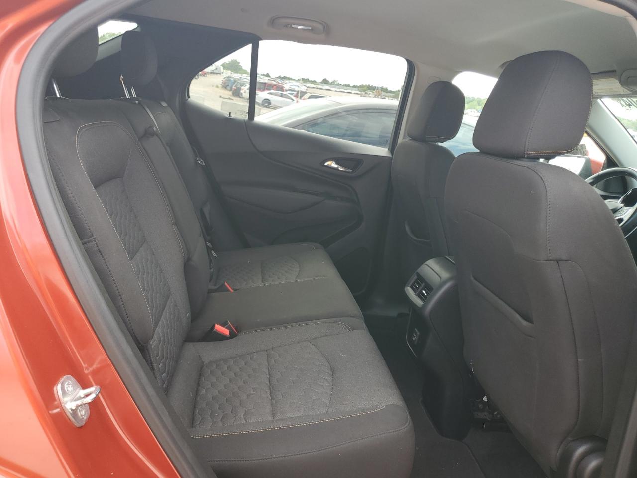 2GNAXJEVXL6156009 2020 Chevrolet Equinox Lt