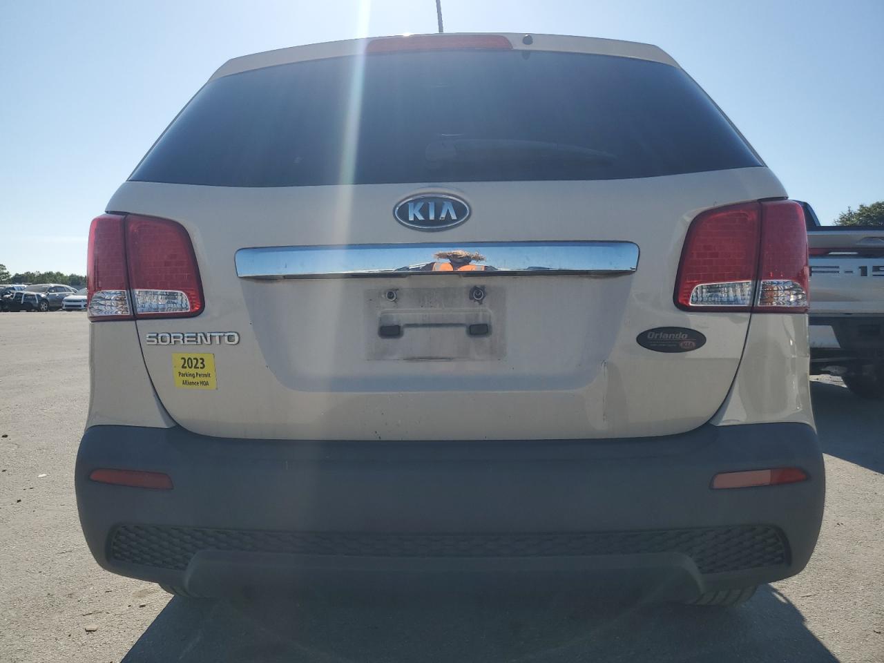 5XYKTDA20BG071946 2011 Kia Sorento Base