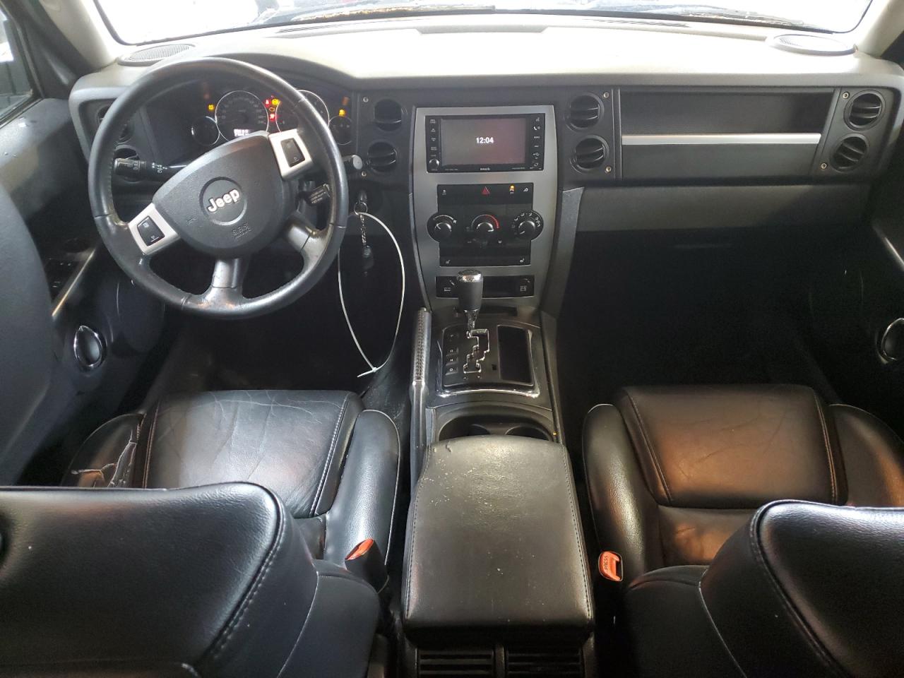 1J4RG4GK8AC152989 2010 Jeep Commander Sport