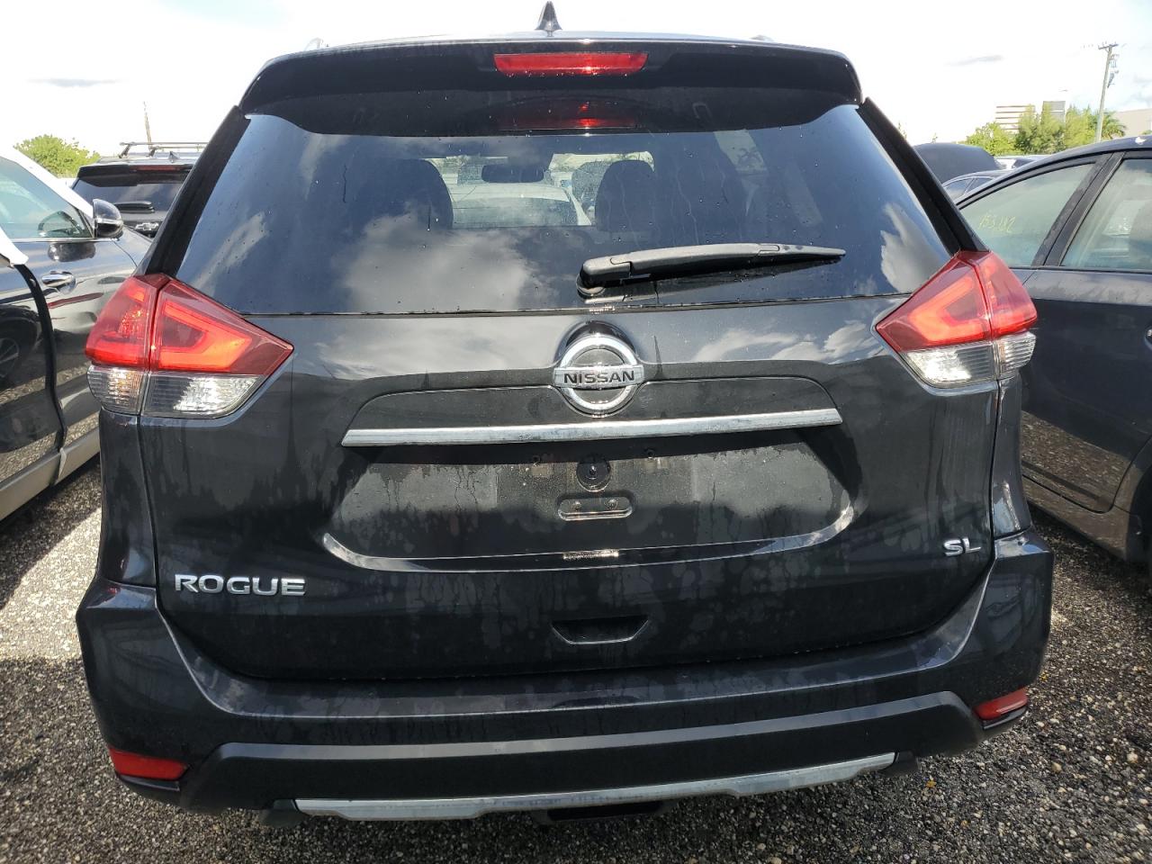 JN8AT2MT6JW467793 2018 Nissan Rogue S