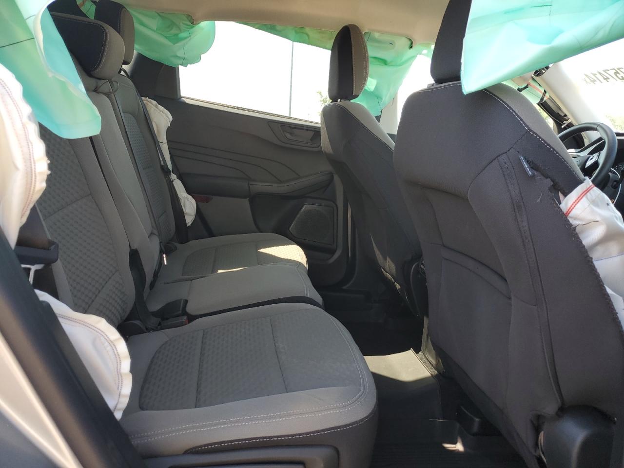 1FMCU9G61NUB24225 2022 Ford Escape Se